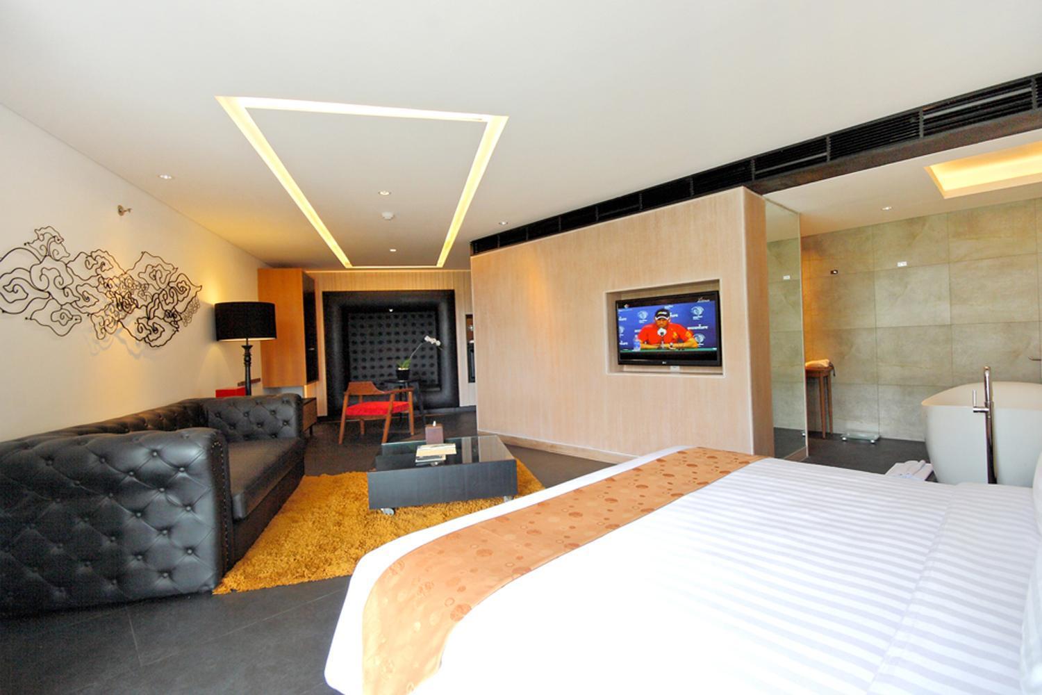 Hotel The 1O1 Bali Fontana Seminyak Legian Esterno foto