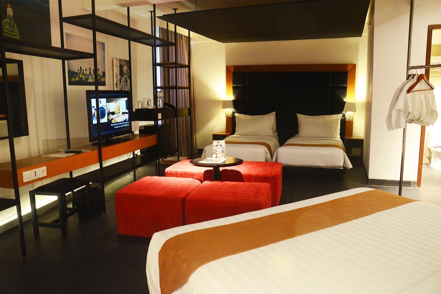 Hotel The 1O1 Bali Fontana Seminyak Legian Esterno foto
