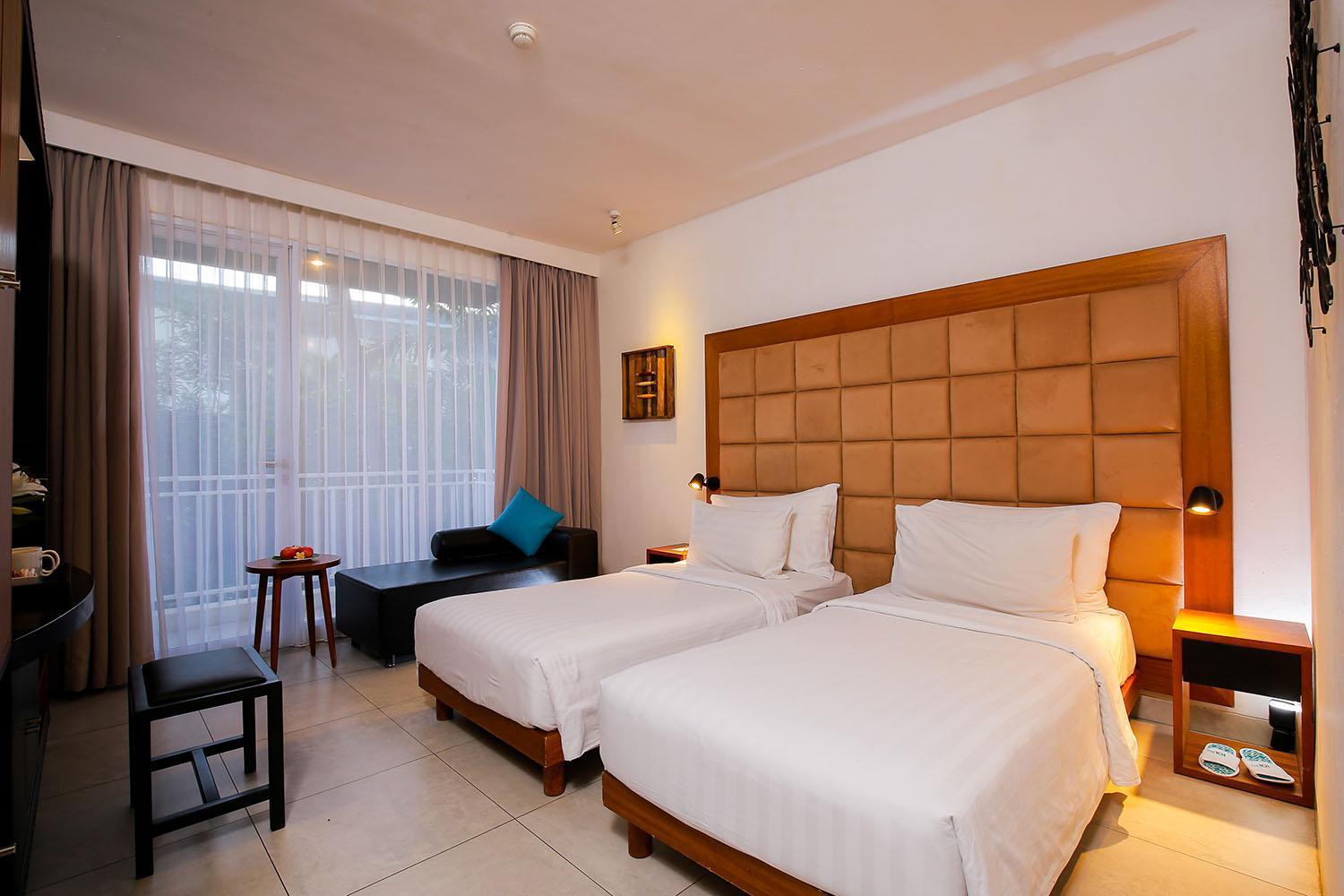 Hotel The 1O1 Bali Fontana Seminyak Legian Esterno foto