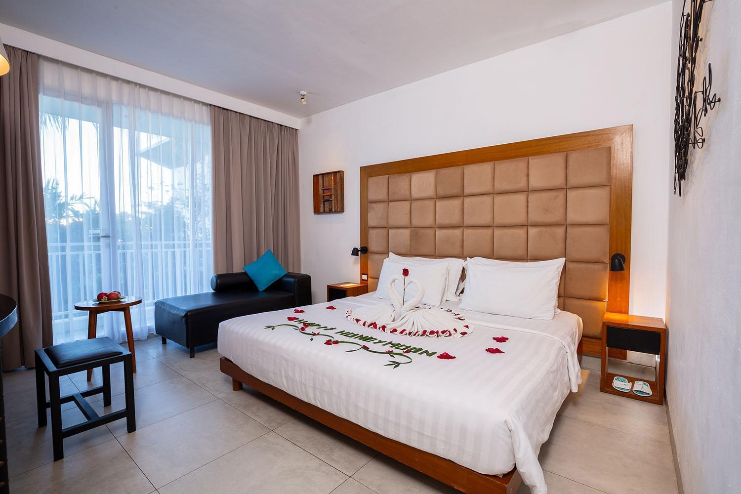 Hotel The 1O1 Bali Fontana Seminyak Legian Esterno foto