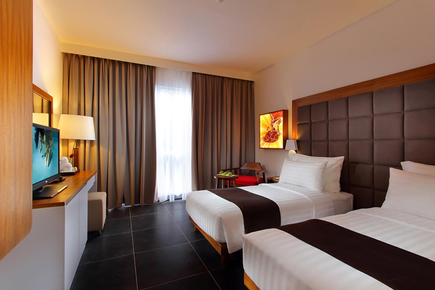 Hotel The 1O1 Bali Fontana Seminyak Legian Esterno foto